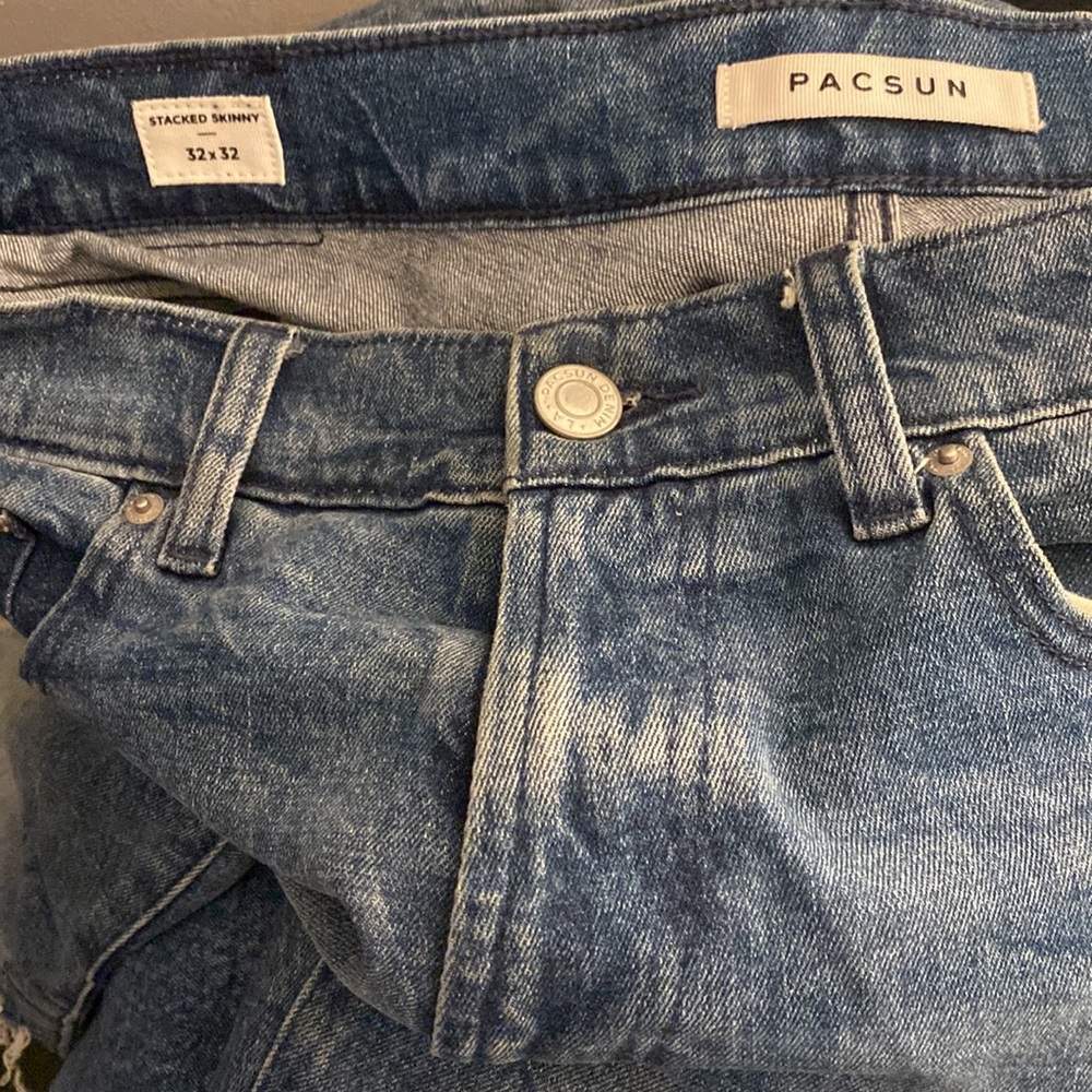 PacSun Stacked Skinny Distressed Jeans - Picture 4 of 5